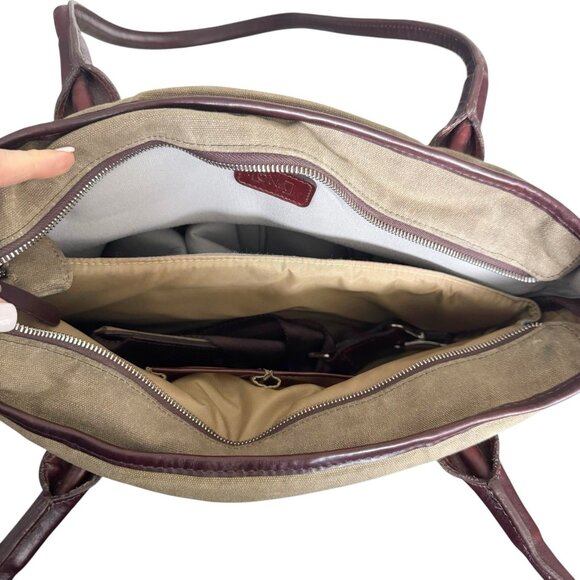 ONA Capri Camera Bag Leather Distressed Antique Cognac Leather Color Tote Bag - Picture 12 of 15